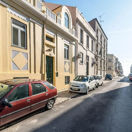 Apartment Guestready - 1br Flat Near Parque Das Nacoes Lisbon
